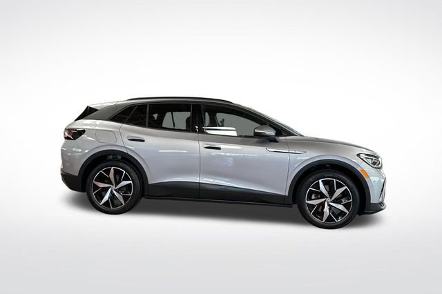 Used 2023 Volkswagen ID.4 S image 3