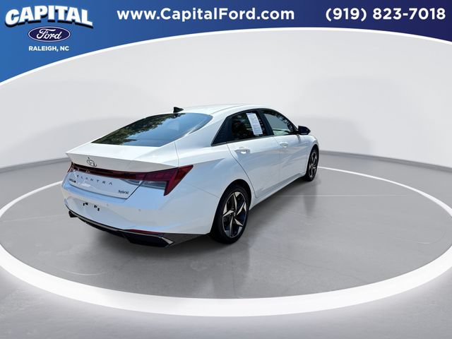 Used 2023 Hyundai Elantra Limited w/ Cargo Package FWD image 8