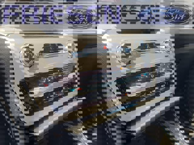 Used 2023 Ford Explorer XLT image 21