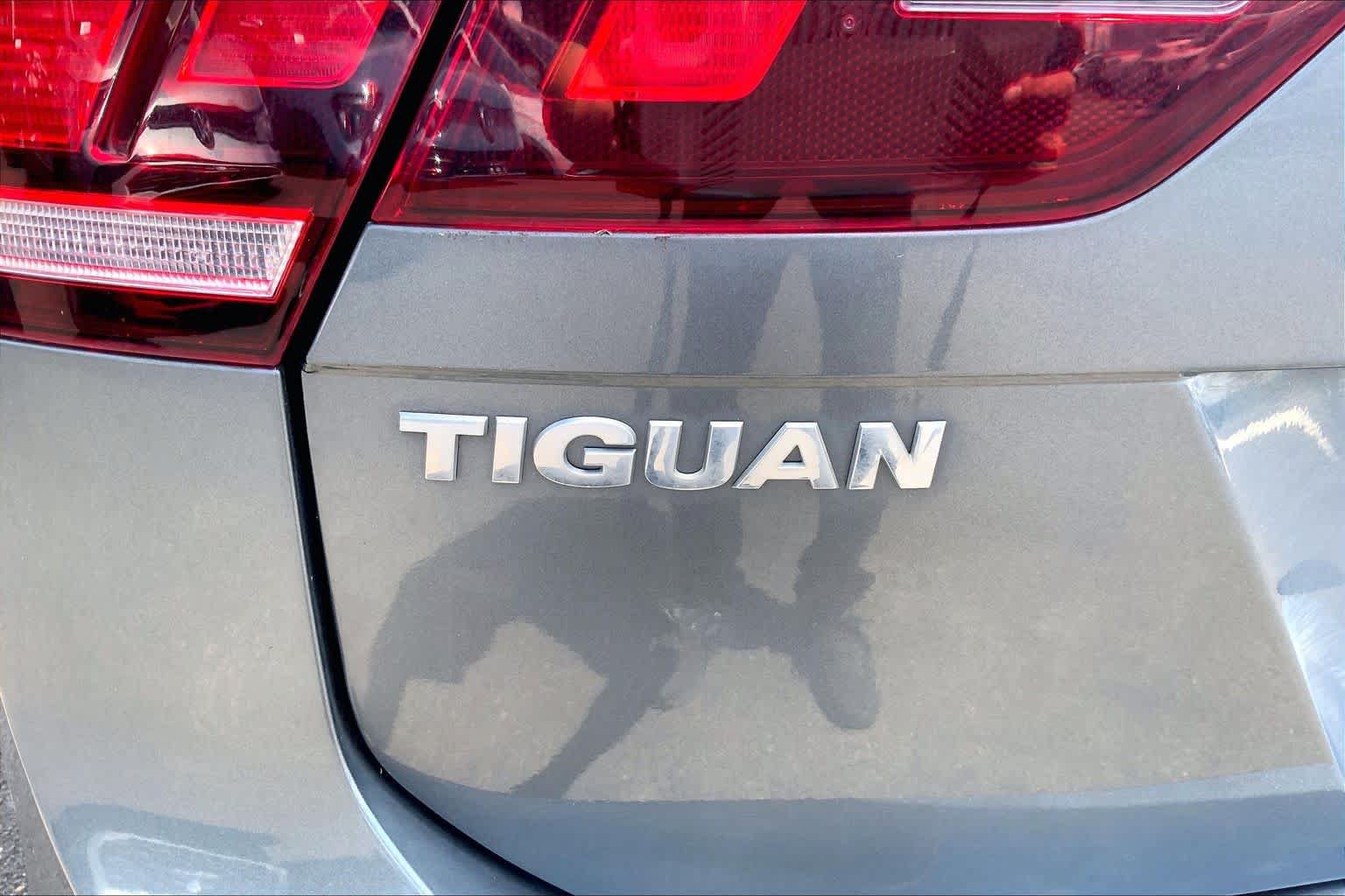 Used 2021 Volkswagen Tiguan S FWD image 7