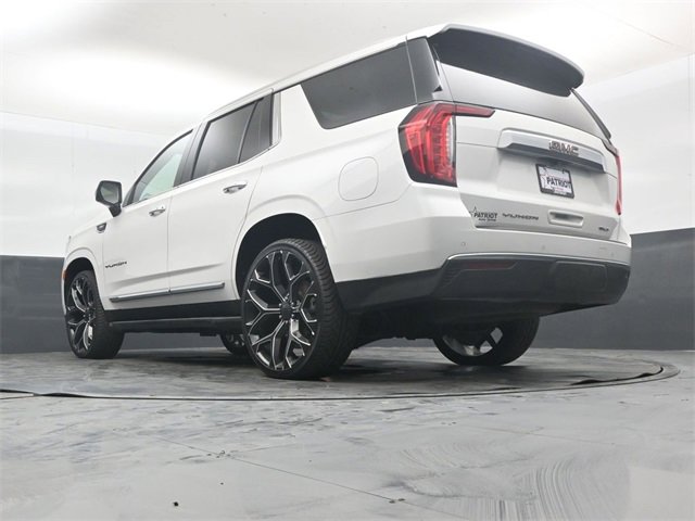 Used 2022 GMC Yukon SLT w/ SLT Luxury Package image 43