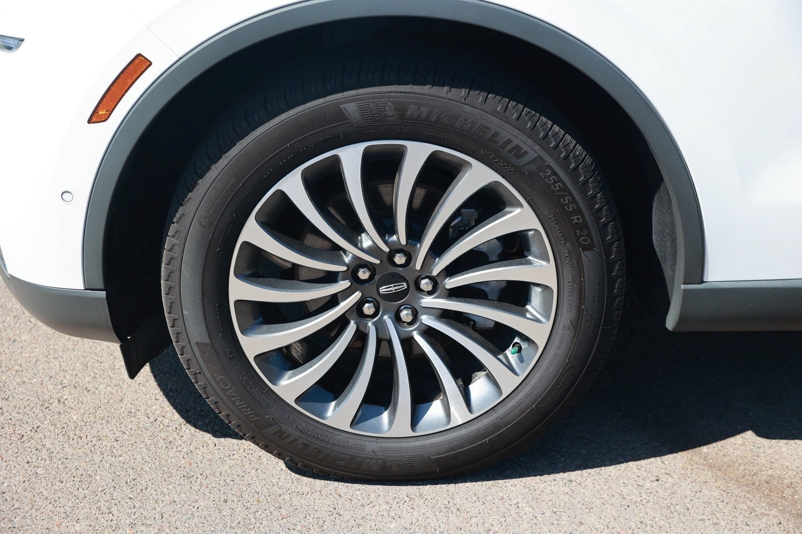 Used 2024 Lincoln Aviator Reserve w/ Equipment Group 201A RWD image 14