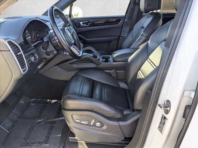 Used 2019 Porsche Cayenne image 15