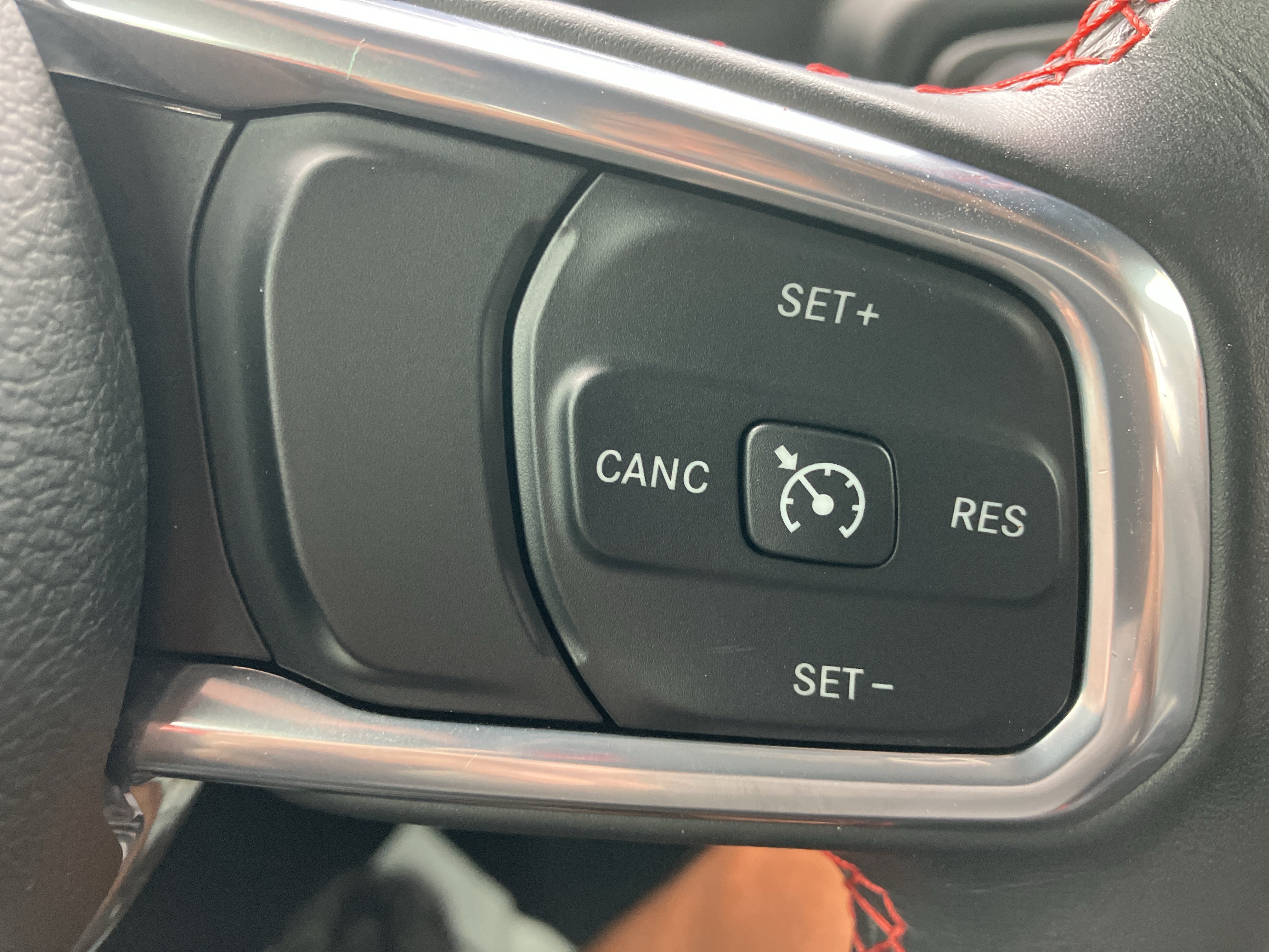 Used 2022 Jeep Gladiator Rubicon w/ LED Lighting Group AWD/4WD image 22