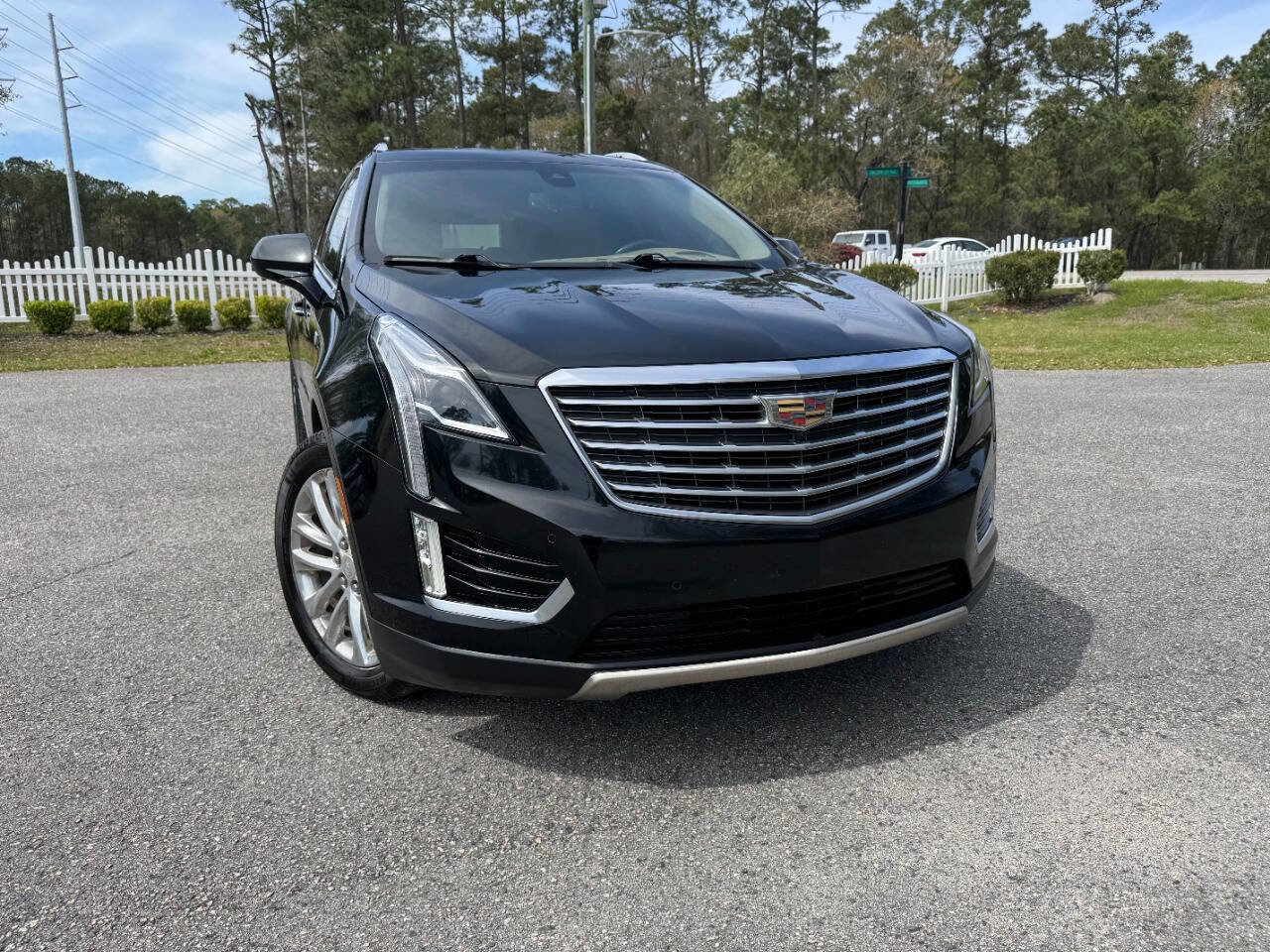 Used 2017 Cadillac XT5 Platinum image 36
