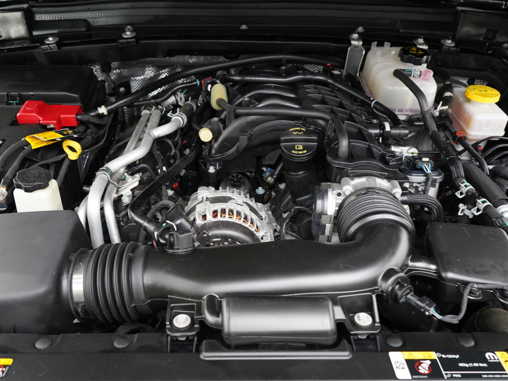 Used 2024 Jeep Wrangler Sahara image 30