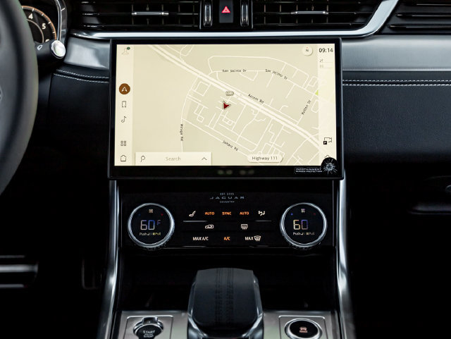 New 2024 Jaguar XF R-Dynamic SE AWD/4WD image 18