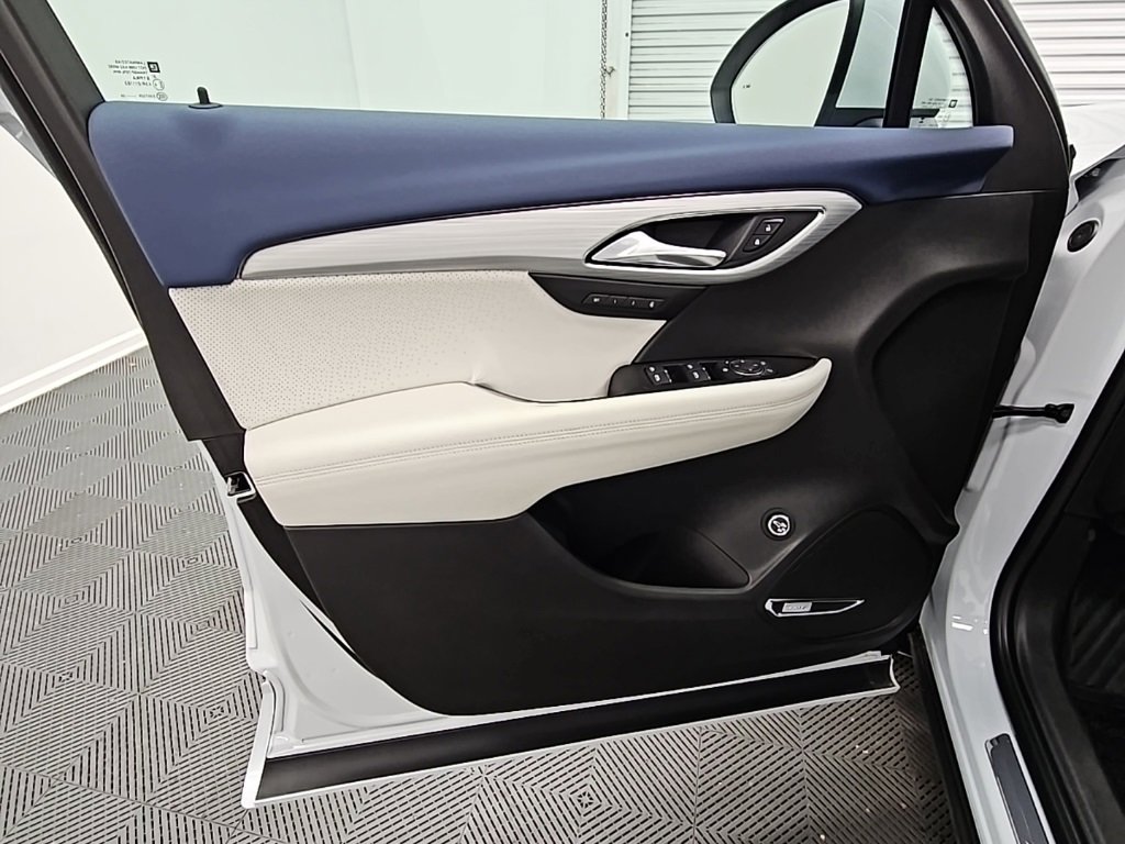 New 2025 Buick Envision Avenir image 33