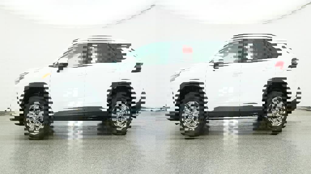 New 2025 Toyota RAV4 XLE image 27