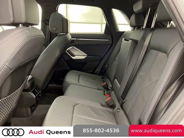 Used 2023 Audi Q3 2.0T Premium Plus w/ Premium Plus Package AWD/4WD image 12