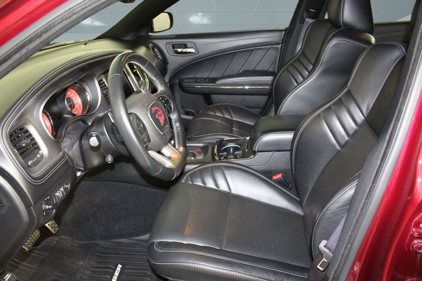 Used 2023 Dodge Charger SRT Hellcat w/ Harman/Kardon Audio Group image 5