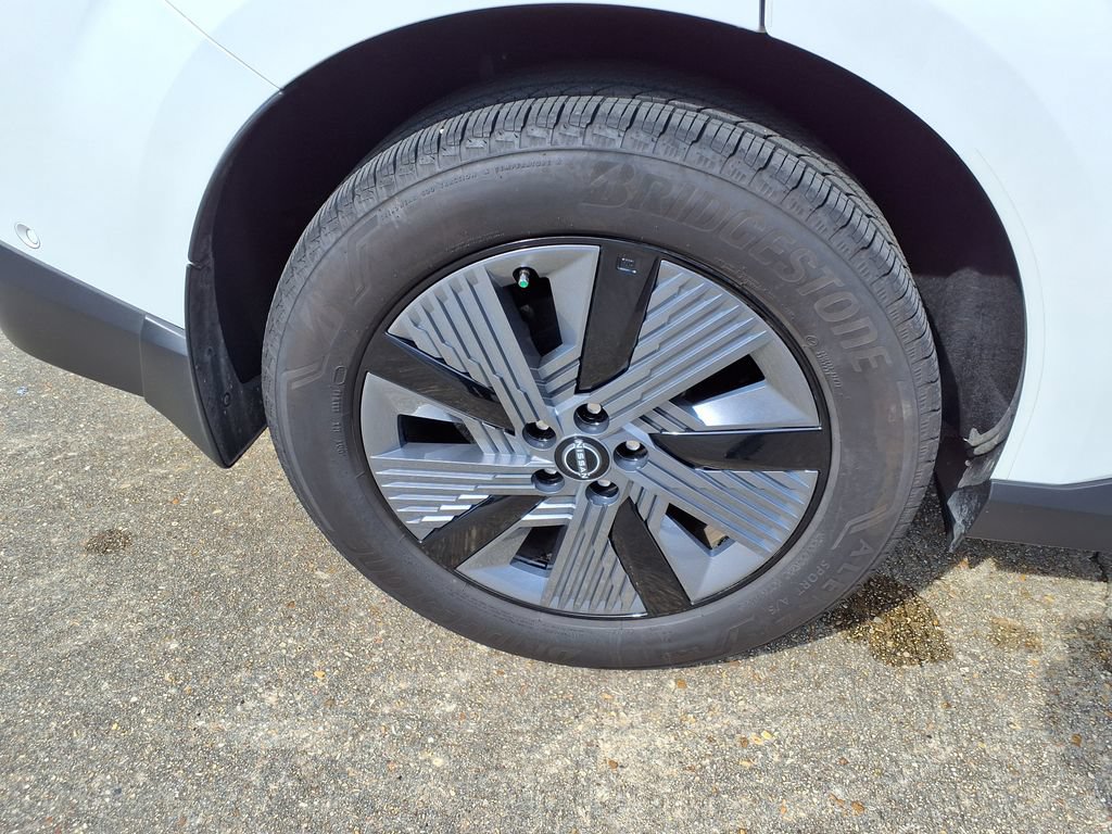 Used 2025 Nissan Murano SL AWD/4WD image 7