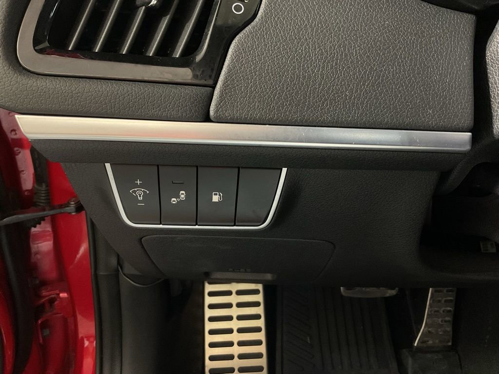 Used 2019 Kia Stinger GT image 25