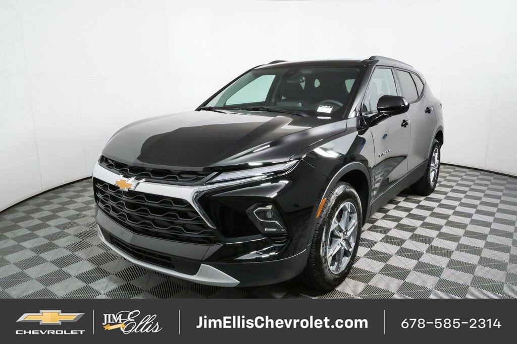 New 2026 Chevrolet Blazer LT w/ Convenience Package FWD image 32