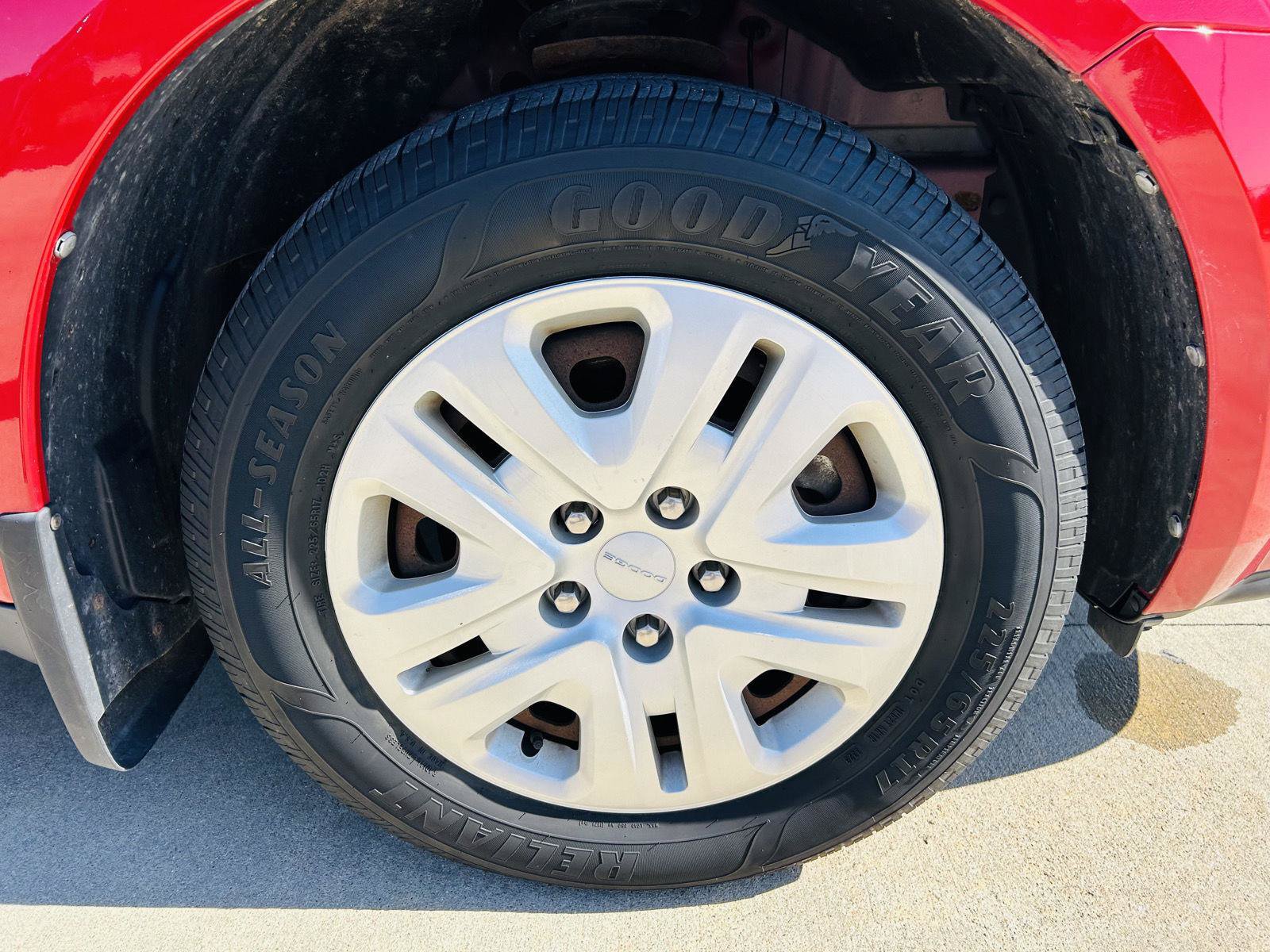 Used 2018 Dodge Journey SE w/ Connectivity Group FWD image 36