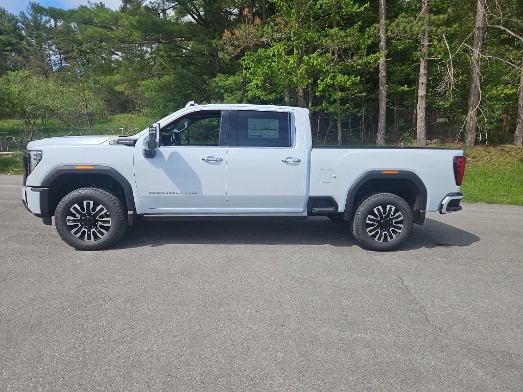 New 2026 GMC Sierra 2500 Denali Ultimate w/ Max Trailering Package AWD/4WD image 2