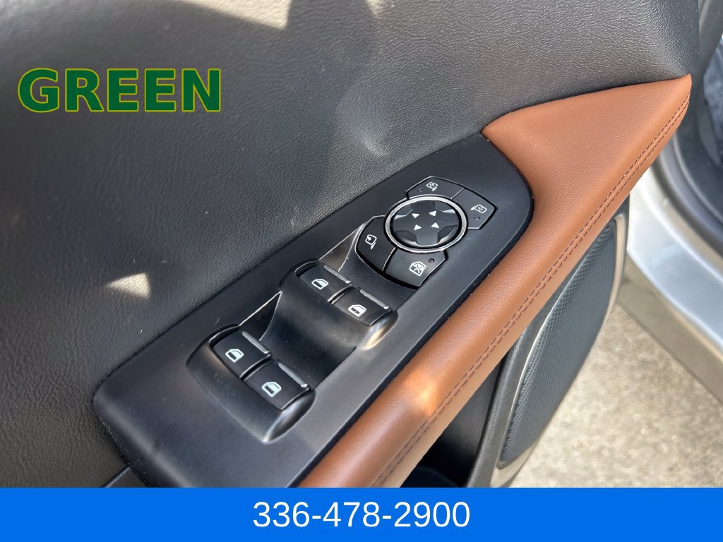 Used 2023 Lincoln Nautilus Reserve AWD/4WD image 14