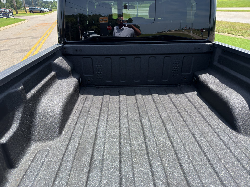 Certified 2025 Jeep Gladiator Sport AWD/4WD image 7