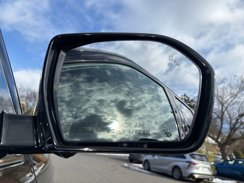 Used 2019 Lincoln Navigator Reserve image 9