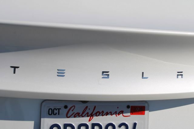 Used 2025 Tesla Model 3 Long Range image 6