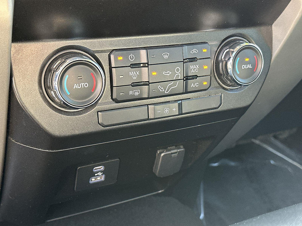 Used 2020 Ford F250 Lariat AWD/4WD image 36