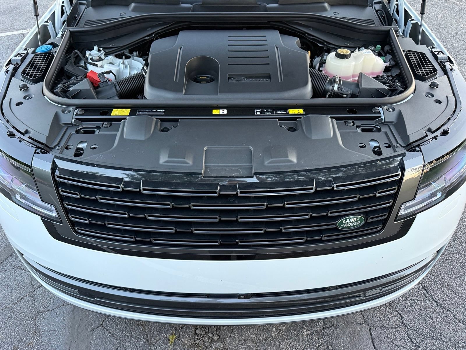 New 2026 Land Rover Range Rover SE AWD/4WD image 44
