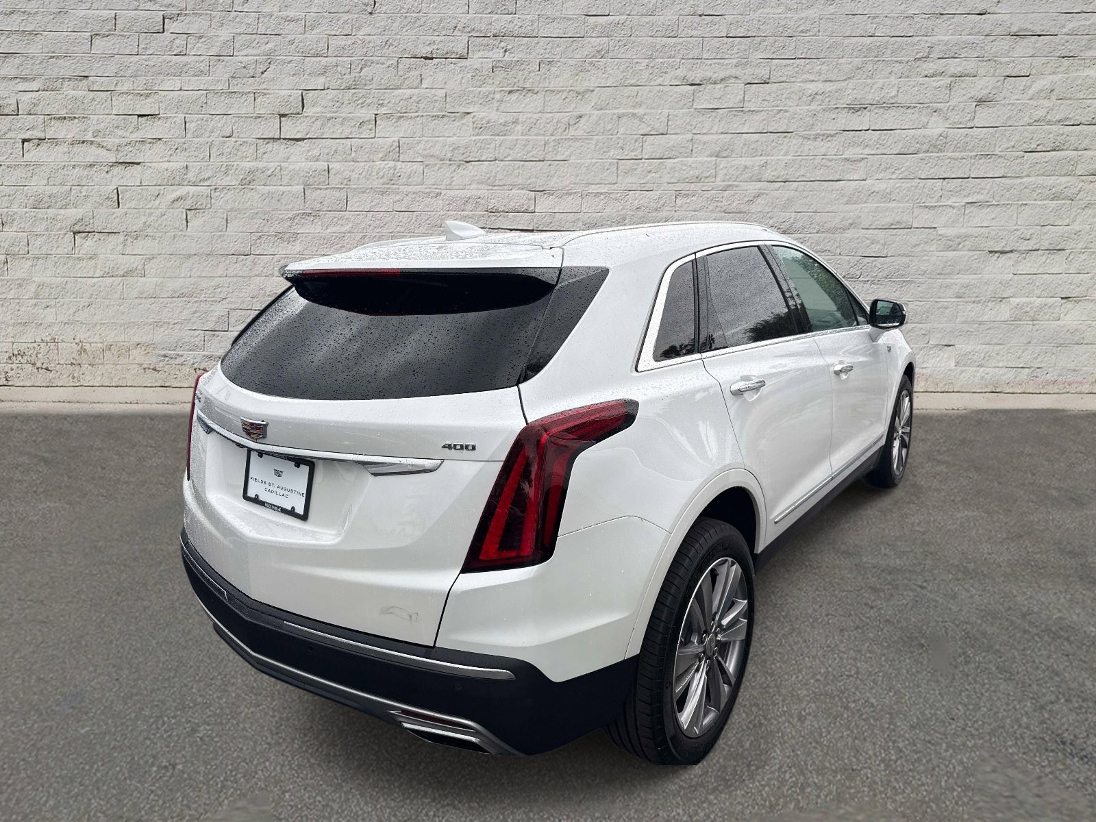 Certified 2024 Cadillac XT5 Premium Luxury FWD image 5