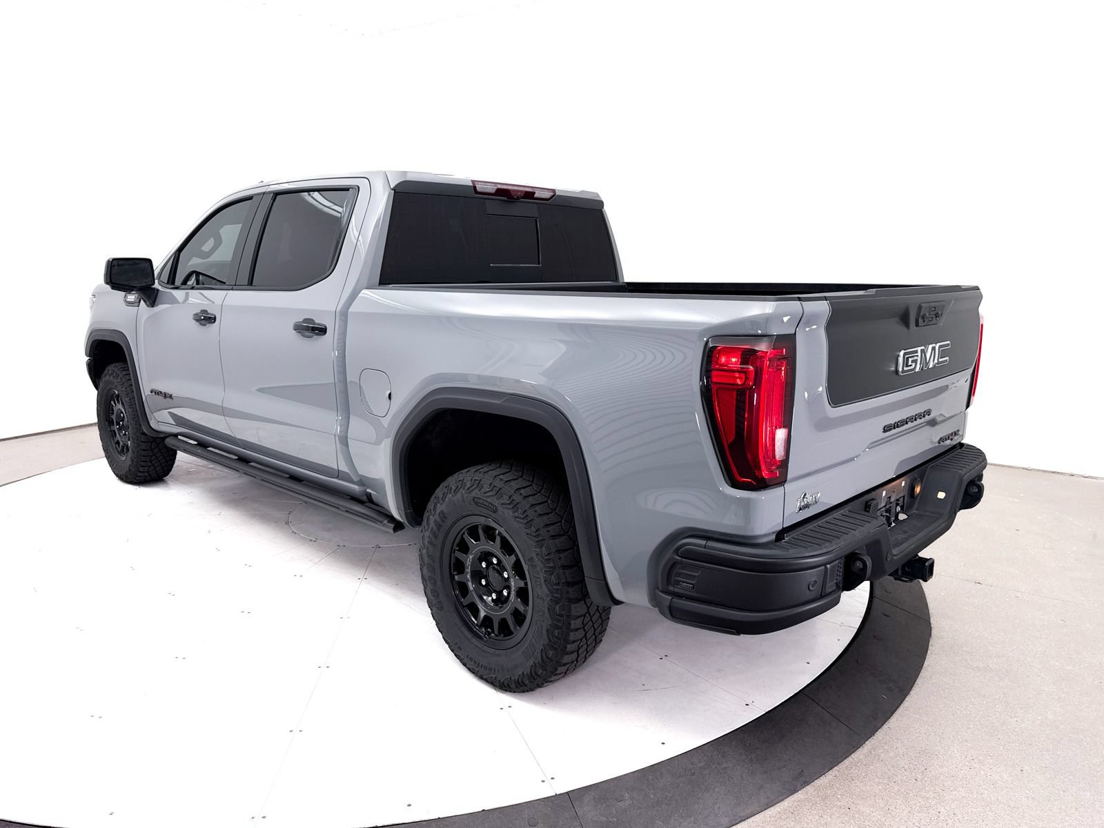 Used 2024 GMC Sierra 1500 AT4X w/ AT4X AEV Edition AWD/4WD image 19