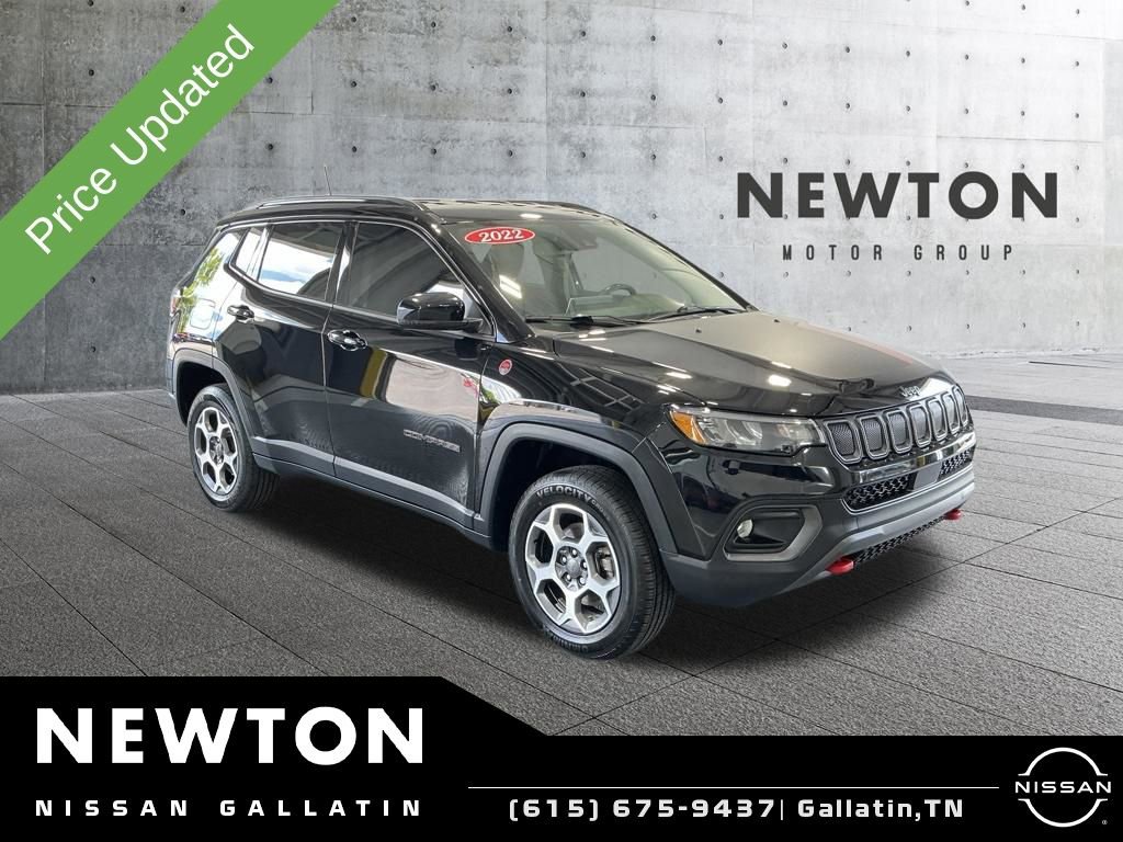 Used 2022 Jeep Compass Trailhawk w/ Trailhawk Convenience Group AWD/4WD image 1