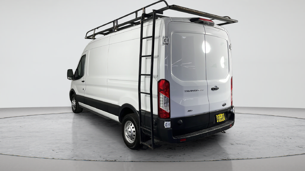 Used 2024 Ford Transit 250 148 Medium Roof Extended AWD w/ Load Area Protection Package image 10