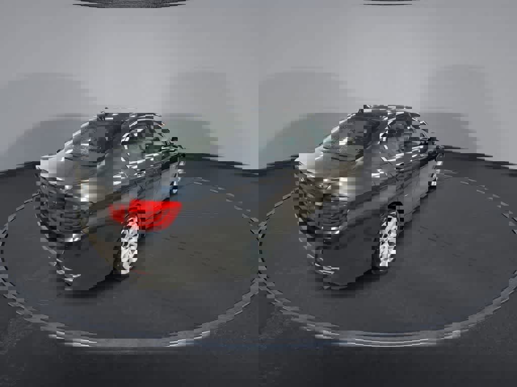 Used 2014 BMW 535i xDrive Sedan image 8