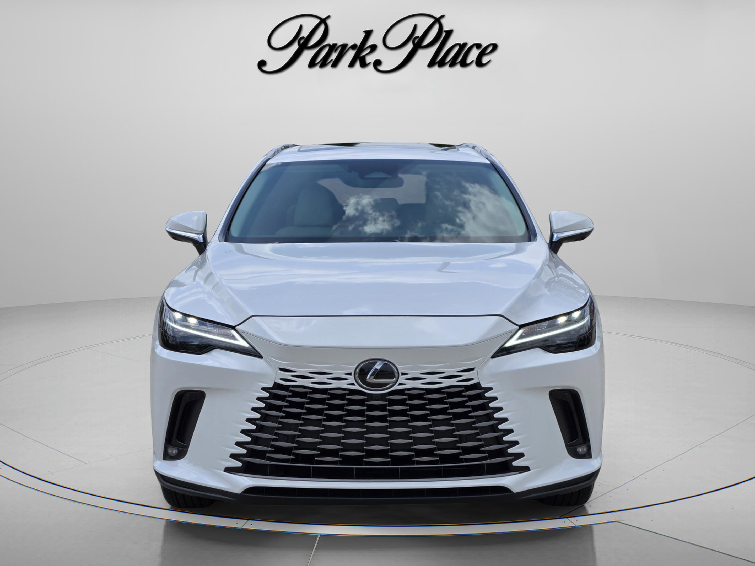 Used 2025 Lexus RX 350 Premium Plus w/ Convenience Package FWD image 9