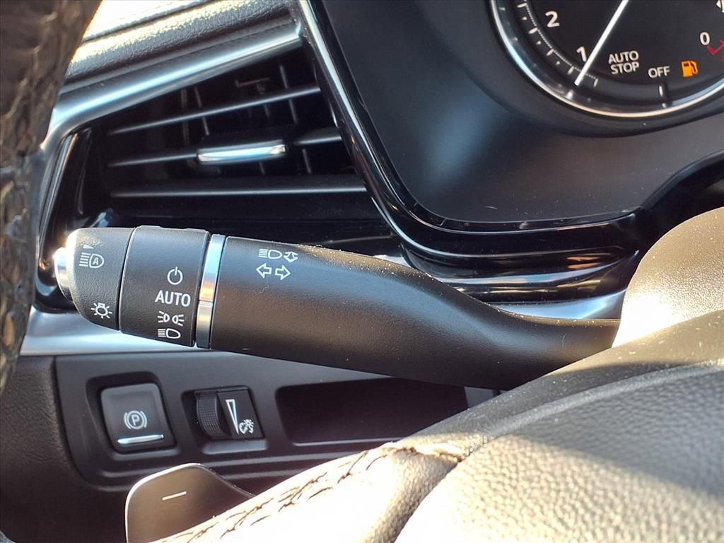 Used 2024 Cadillac XT6 Premium Luxury image 20