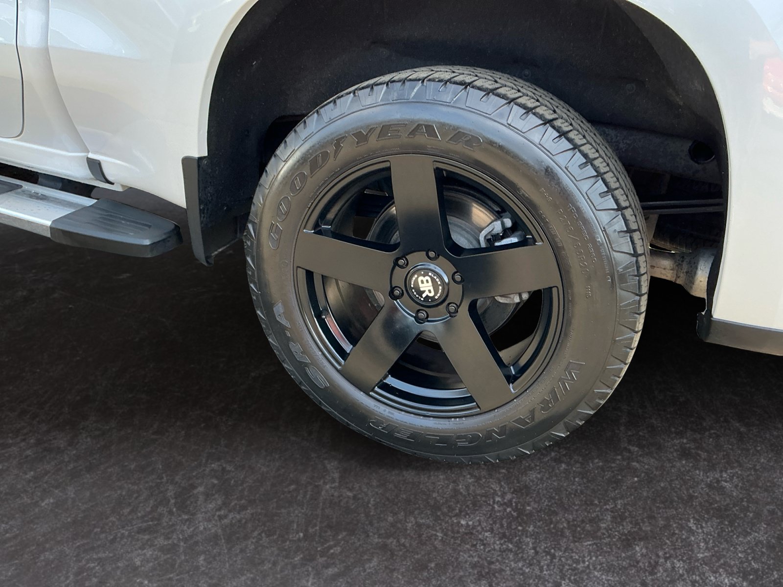 Used 2022 Chevrolet Silverado 1500 High Country AWD/4WD image 9