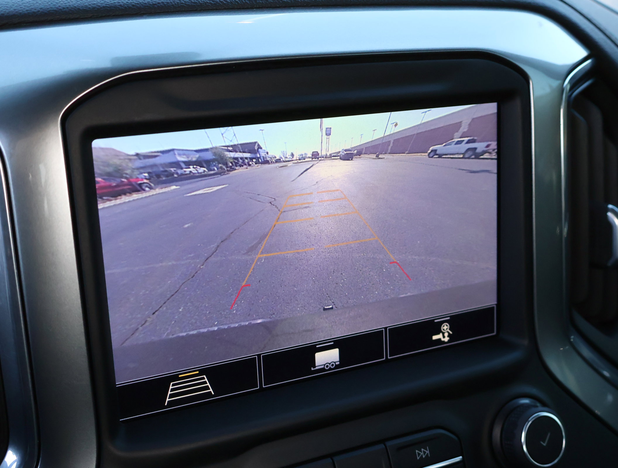 Used 2020 Chevrolet Silverado 1500 RST w/ Texas Edition image 5