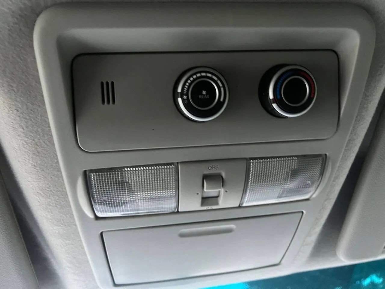 Used 2019 Nissan NV 3500 S image 31