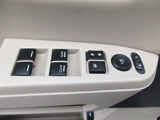 Used 2015 Honda Pilot EX-L image 17