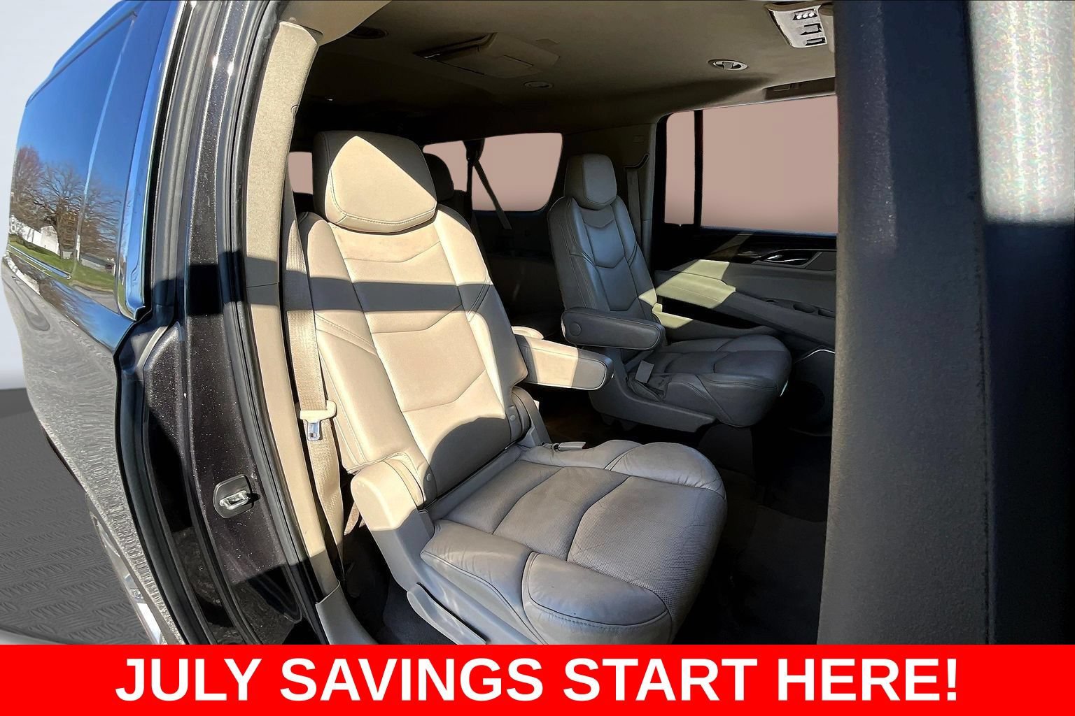 Used 2018 Cadillac Escalade ESV Luxury AWD/4WD image 31