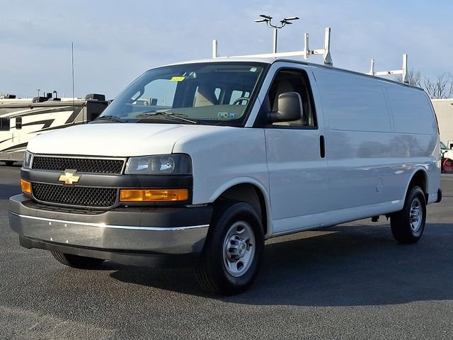 Used 2024 Chevrolet Express 2500 Extended image 6