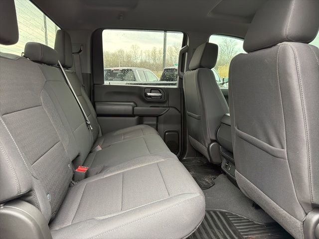 Used 2026 Chevrolet Silverado 2500 Custom w/ Custom Value Package image 12