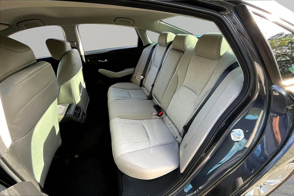 Certified 2025 Honda Accord LX image 16