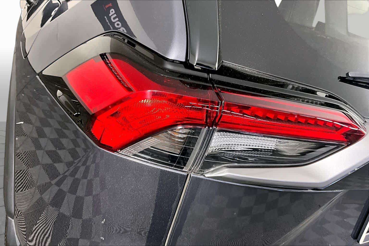 Used 2023 Toyota RAV4 Limited FWD image 28