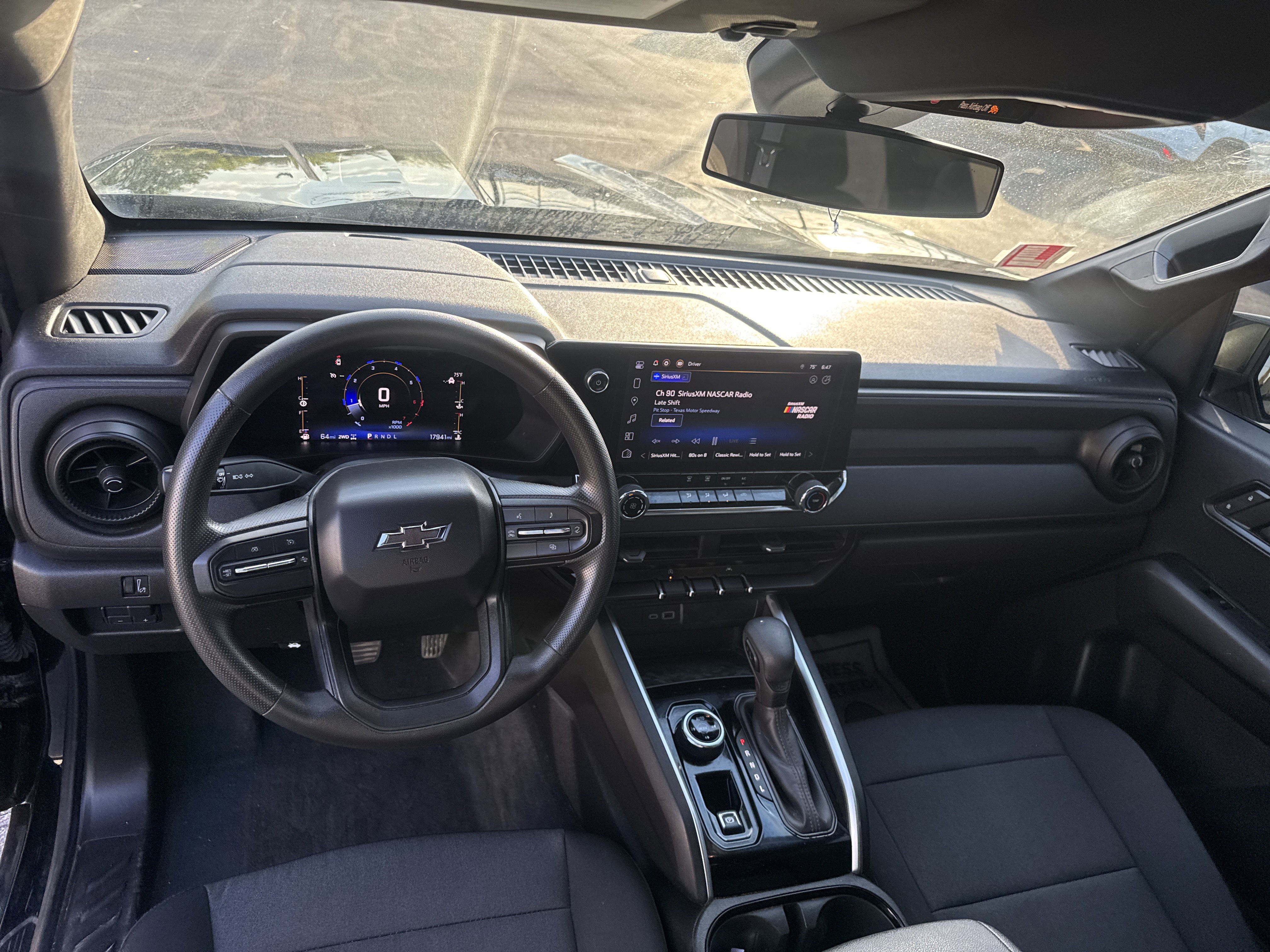 Used 2023 Chevrolet Colorado Trail Boss w/ LPO, Dark Essentials Package AWD/4WD image 10