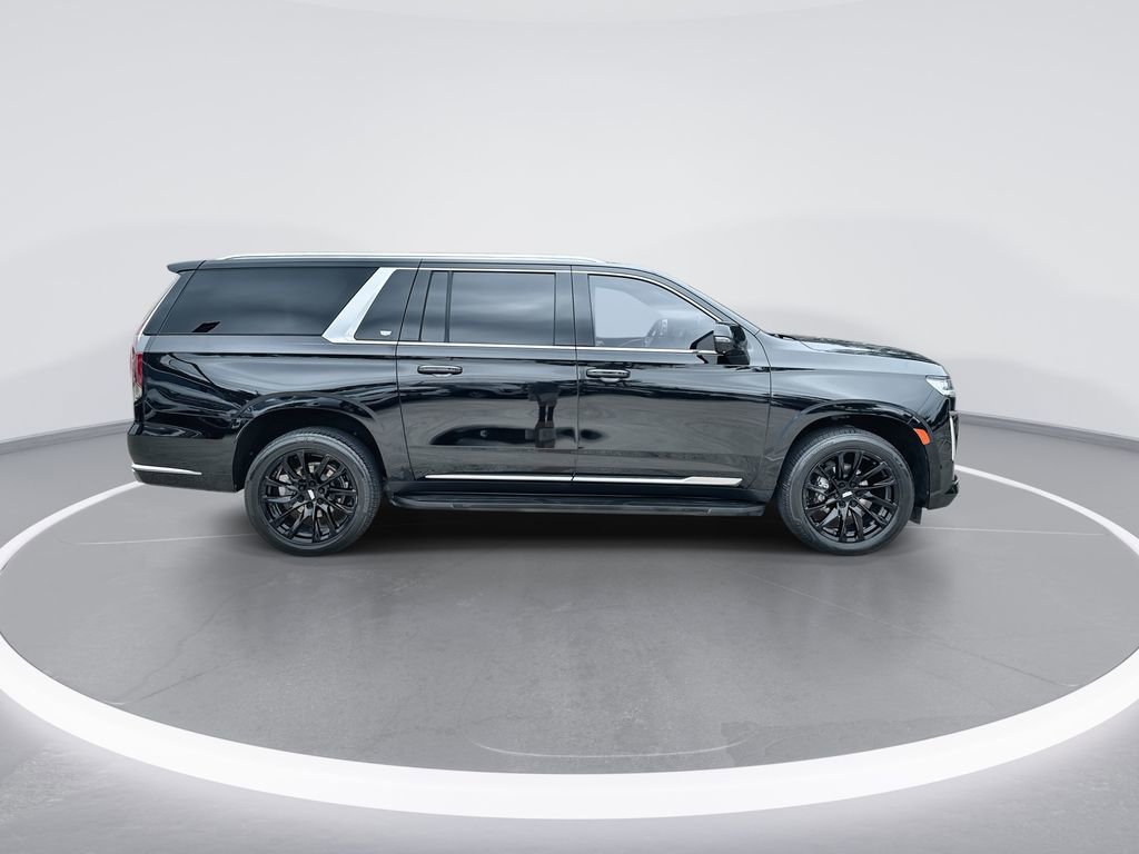 Used 2021 Cadillac Escalade ESV Premium Luxury w/ Performance Package AWD/4WD image 9