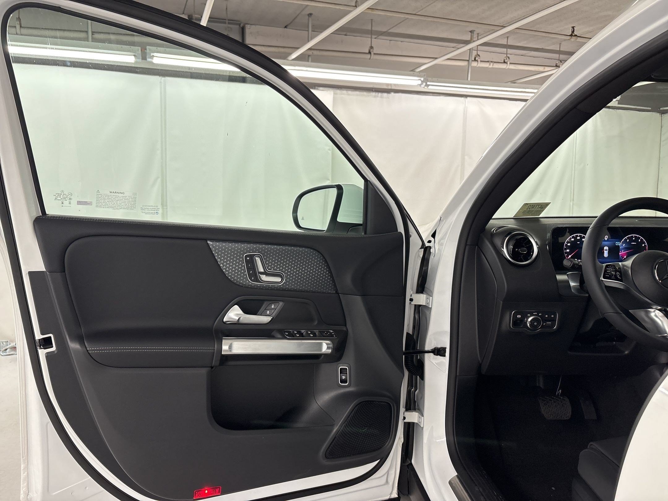 Certified 2026 Mercedes-Benz GLB 250 image 59