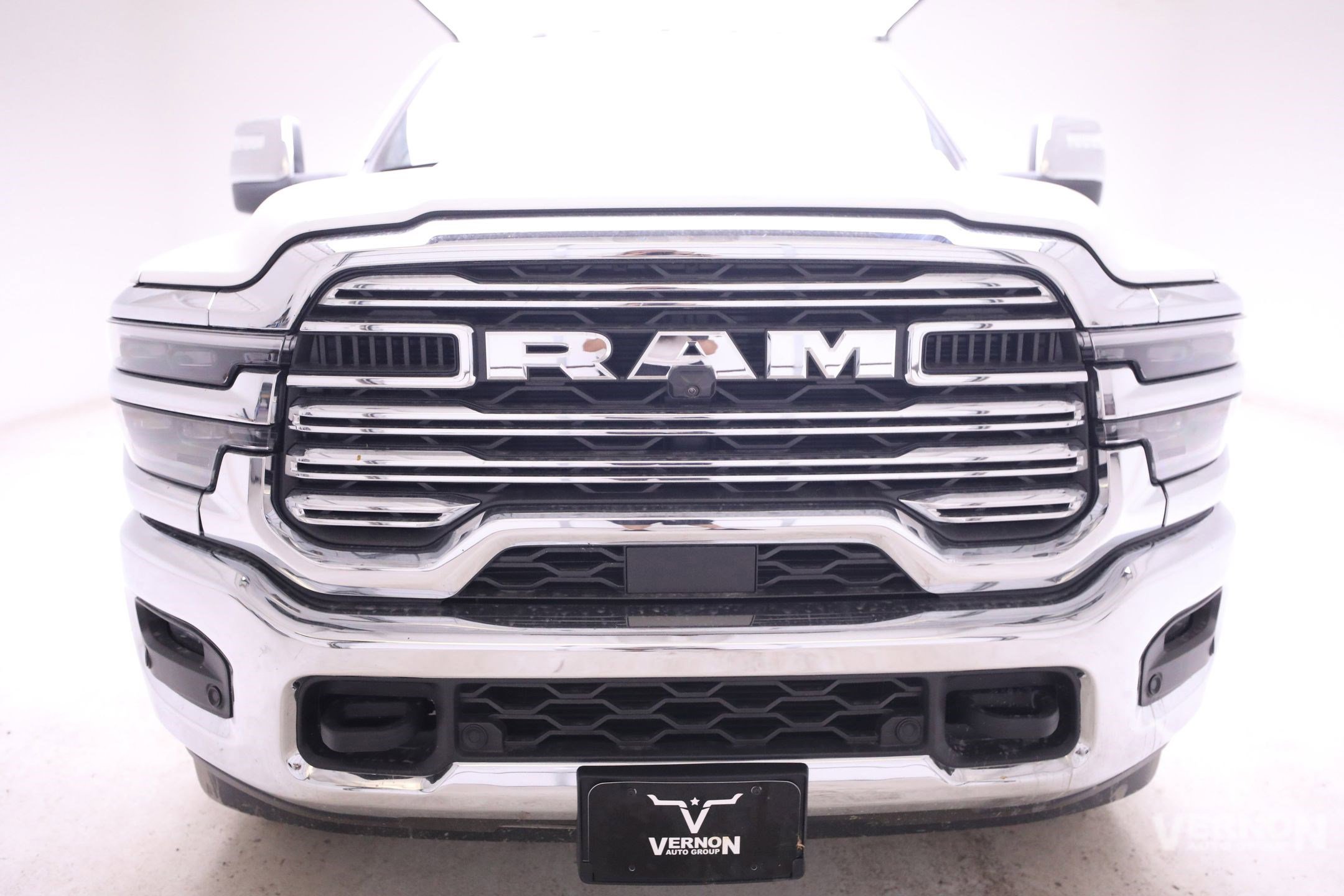 New 2025 RAM 3500 Laramie image 5