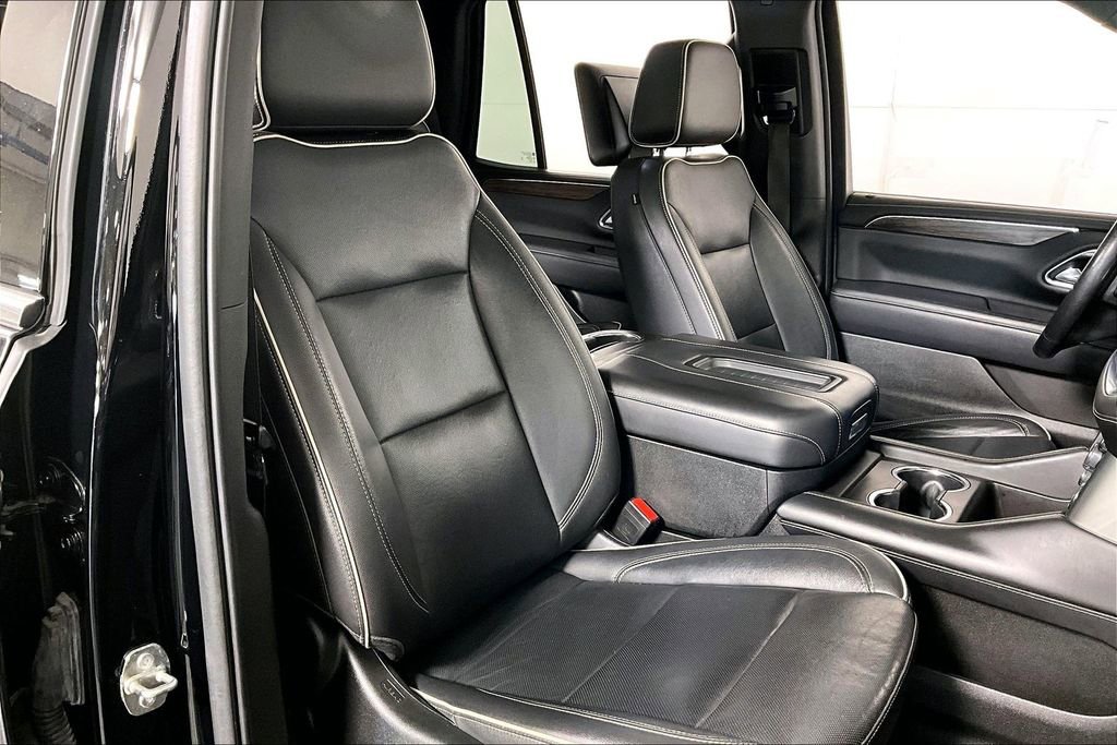 Used 2021 Chevrolet Tahoe Premier w/ Premium Package image 7