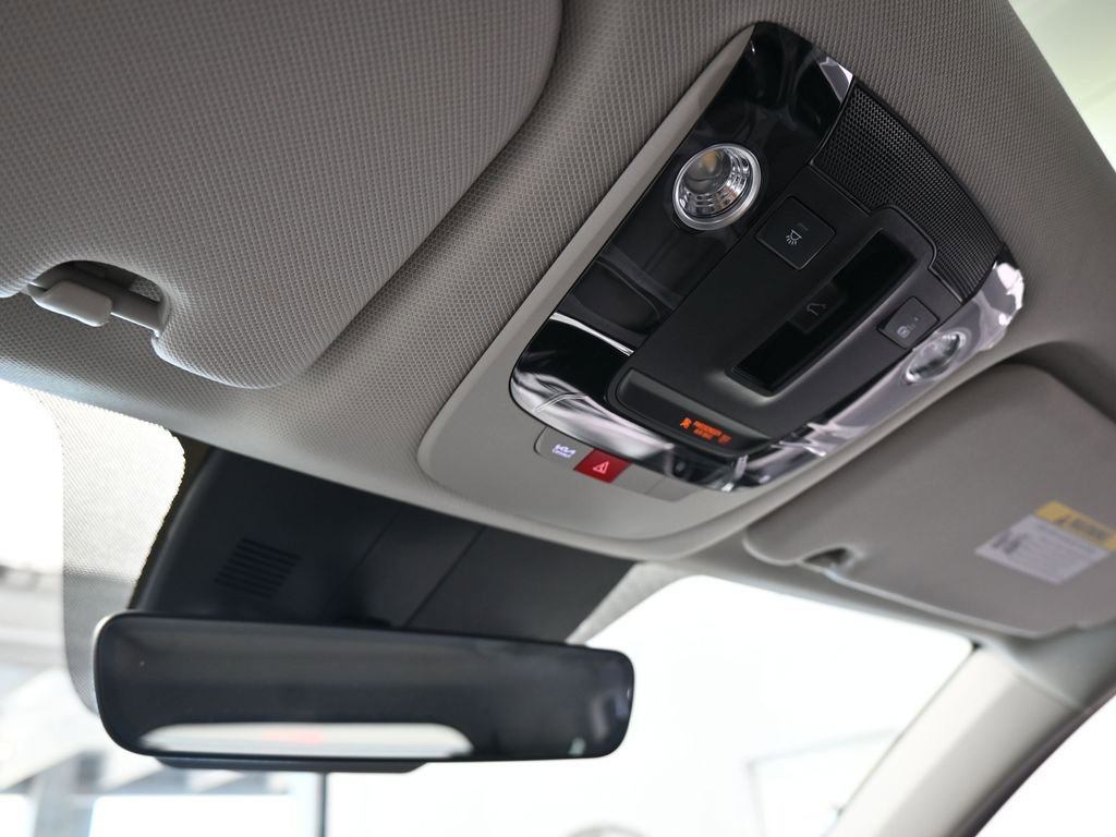 Used 2025 Kia Sorento EX w/ Panoramic Sunroof Package FWD image 26