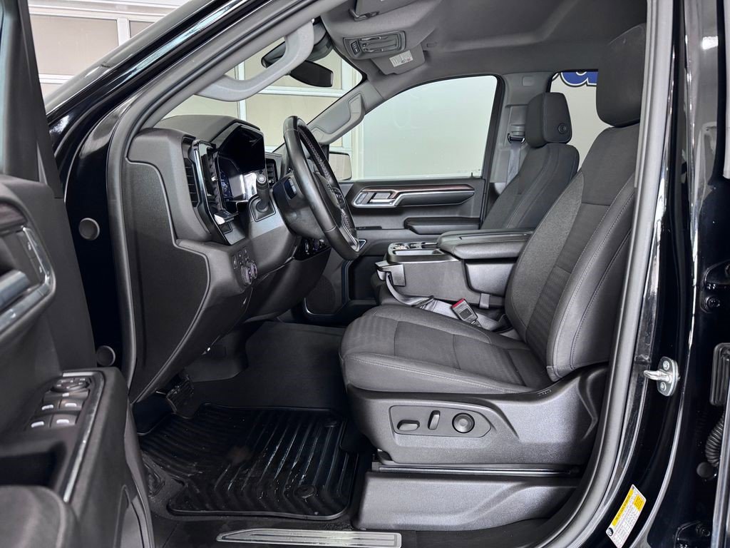 Certified 2024 Chevrolet Silverado 1500 RST image 11