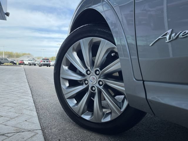 Certified 2025 Buick Envista Avenir FWD image 32